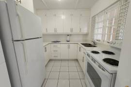 2 Bedrooms 2 Bathrooms, Apartment for Rent in Kingston 8