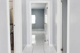 2 Bedrooms 3 Bathrooms, Apartment for Rent in Kingston 8