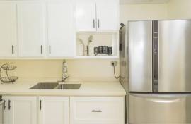 2 Bedrooms 2 Bathrooms, Apartment for Rent in Kingston 3