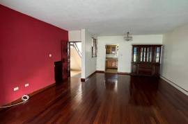 2 Bedrooms 2 Bathrooms, Apartment for Rent in Kingston 6