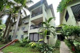 2 Bedrooms 2 Bathrooms, Apartment for Rent in Kingston 8