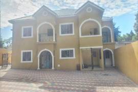 2 Bedrooms 1 Bathrooms, Apartment for Rent in Kingston 19