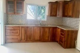 2 Bedrooms 1 Bathrooms, Apartment for Rent in Kingston 19