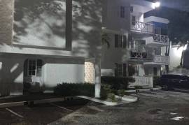 1 Bedrooms, Apartment for Rent in Kingston 8