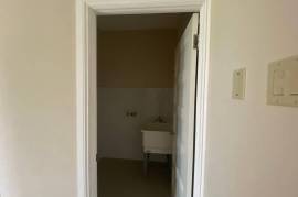 1 Bedrooms 1 Bathrooms, Apartment for Rent in Kingston 6