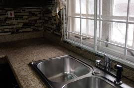 2 Bedrooms 3 Bathrooms, Apartment for Rent in Kingston 8