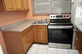 2 Bedrooms 2 Bathrooms, Apartment for Rent in Kingston 6