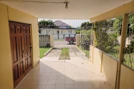 2 Bedrooms 1 Bathrooms, Apartment for Rent in Kingston 6