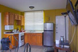 1 Bedrooms 1 Bathrooms, Apartment for Rent in Kingston 5