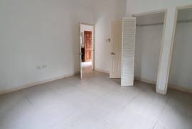 1 Bedrooms 1 Bathrooms, Apartment for Rent in Kingston 6