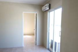 1 Bedrooms 1 Bathrooms, Apartment for Rent in Kingston 5