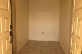 2 Bedrooms 1 Bathrooms, Apartment for Rent in Kingston 8