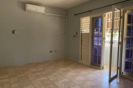 1 Bathrooms, Apartment for Rent in Kingston 10