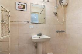 1 Bathrooms, Apartment for Rent in Kingston 6