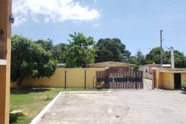 1 Bedrooms 2 Bathrooms, Apartment for Rent in Kingston 20