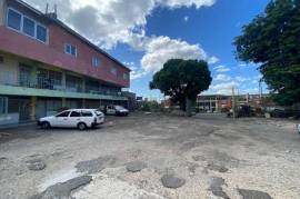 Commercial Bldg/Industrial for Sale in Kingston 8