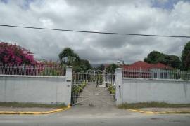 Commercial Bldg/Industrial for Rent in Kingston 10