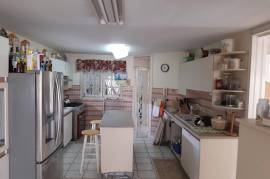 3 Bedrooms 3 Bathrooms, Townhouse for Sale in Kingston 6