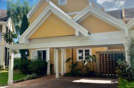 3 Bedrooms 4 Bathrooms, Townhouse for Sale in Kingston 8