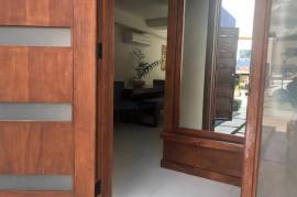 3 Bedrooms 4 Bathrooms, Townhouse for Sale in Kingston 6