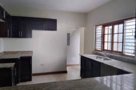 4 Bedrooms 5 Bathrooms, Townhouse for Sale in Kingston 6