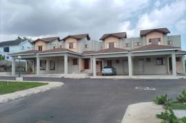 4 Bedrooms 5 Bathrooms, Townhouse for Sale in Kingston 6