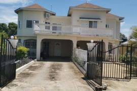 6 Bedrooms 5 Bathrooms, Townhouse for Sale in Duncans