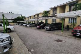 3 Bedrooms 3 Bathrooms, Townhouse for Sale in Kingston 6