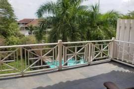 3 Bedrooms 4 Bathrooms, Townhouse for Sale in Kingston 8