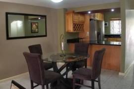 3 Bedrooms 4 Bathrooms, Townhouse for Sale in Kingston 8