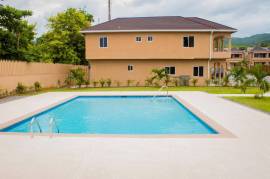 4 Bedrooms 3 Bathrooms, Townhouse for Sale in Ocho Rios