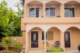 4 Bedrooms 3 Bathrooms, Townhouse for Sale in Ocho Rios