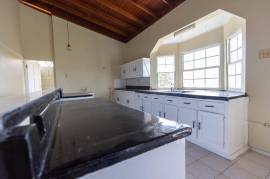 5 Bedrooms 5 Bathrooms, Townhouse for Sale in Kingston 19