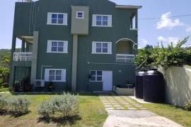 3 Bedrooms 3 Bathrooms, Townhouse for Sale in Runaway Bay