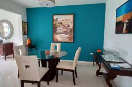 2 Bedrooms 2 Bathrooms, Townhouse for Sale in Kingston 8