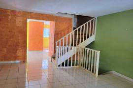 3 Bedrooms 3 Bathrooms, Townhouse for Sale in Kingston 10