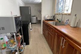 3 Bedrooms 2 Bathrooms, Townhouse for Sale in Kingston 6