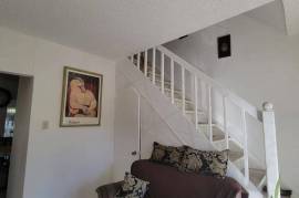 3 Bedrooms 2 Bathrooms, Townhouse for Sale in Kingston 8