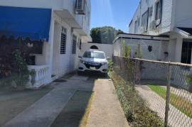 3 Bedrooms 3 Bathrooms, Townhouse for Sale in Kingston 19