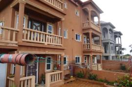 5 Bedrooms 4 Bathrooms, Townhouse for Sale in Spur Tree