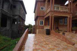 5 Bedrooms 4 Bathrooms, Townhouse for Sale in Spur Tree