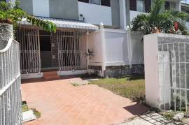 3 Bedrooms 3 Bathrooms, Townhouse for Sale in Kingston 8