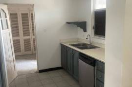 2 Bedrooms 3 Bathrooms, Townhouse for Sale in Kingston 8