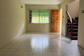 2 Bedrooms 3 Bathrooms, Townhouse for Sale in Kingston 8