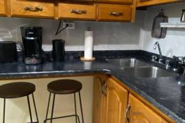 2 Bedrooms 2 Bathrooms, Townhouse for Sale in Kingston 8