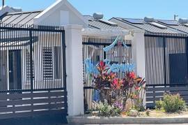 2 Bedrooms 3 Bathrooms, Townhouse for Sale in Greater Portmore