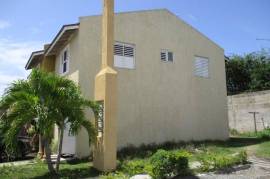 2 Bedrooms 2 Bathrooms, Townhouse for Sale in Spanish Town