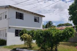 2 Bedrooms 2 Bathrooms, Townhouse for Sale in Spanish Town