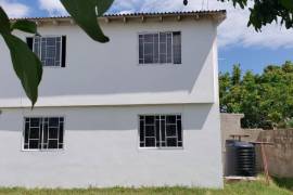 2 Bedrooms 2 Bathrooms, Townhouse for Sale in Spanish Town