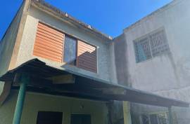 2 Bedrooms 1 Bathrooms, Townhouse for Sale in Spanish Town